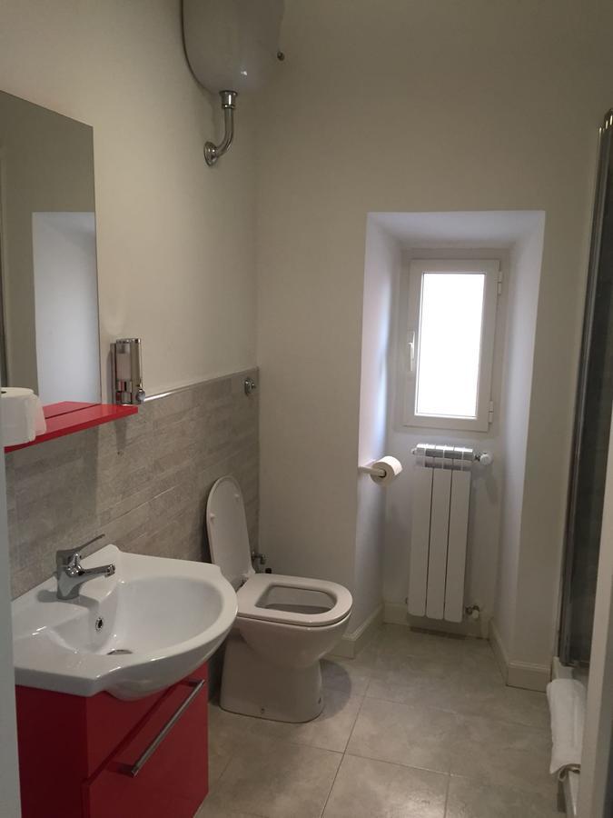 Blue Whale Bed & Breakfast Rome Bagian luar foto