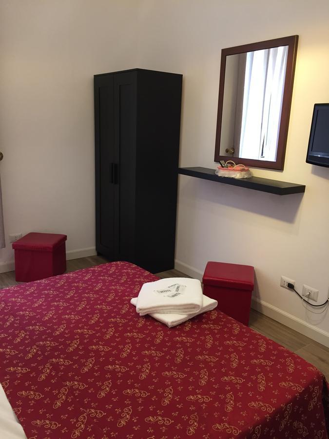 Blue Whale Bed & Breakfast Rome Bagian luar foto