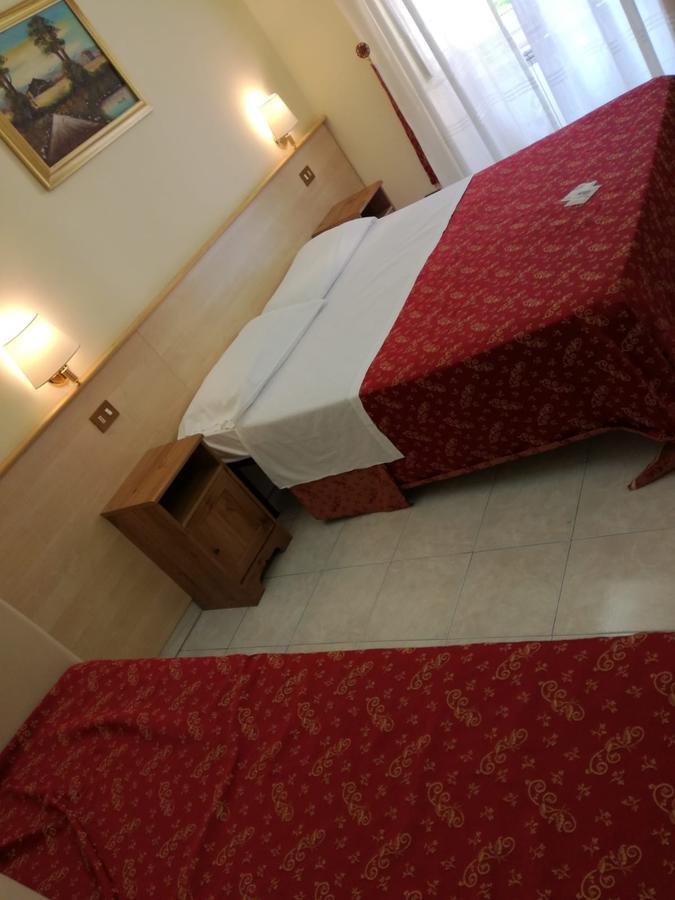 Blue Whale Bed & Breakfast Rome Bagian luar foto