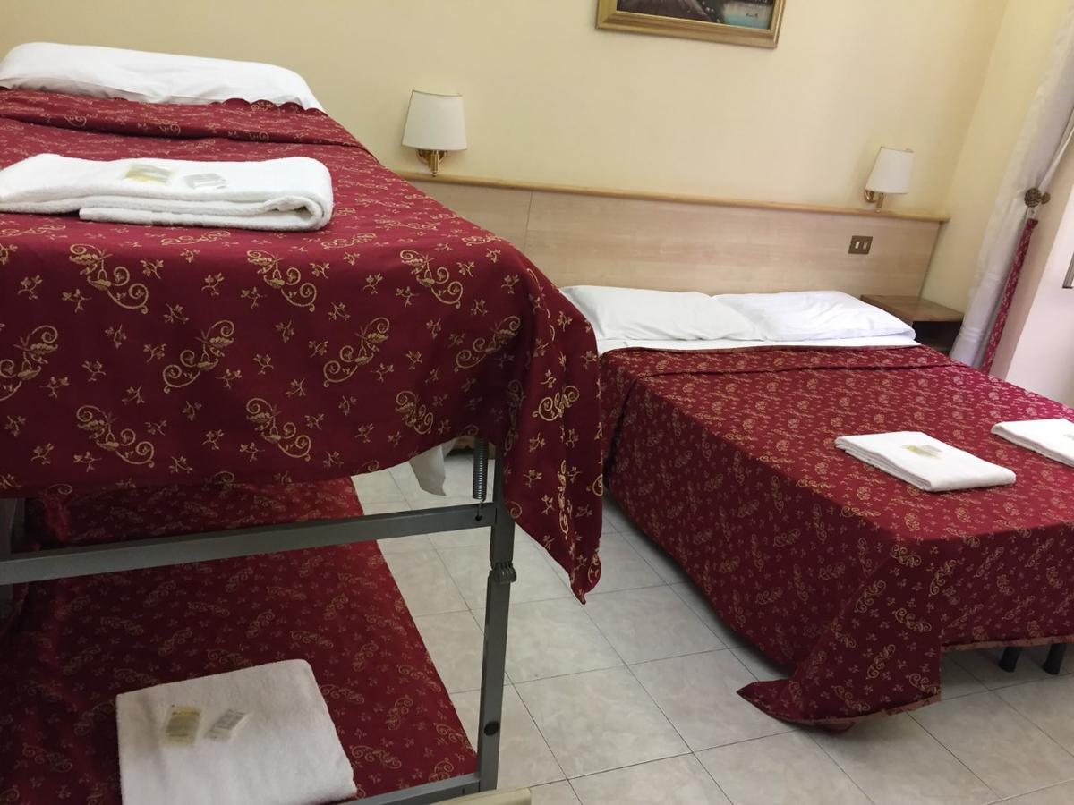 Blue Whale Bed & Breakfast Rome Bagian luar foto