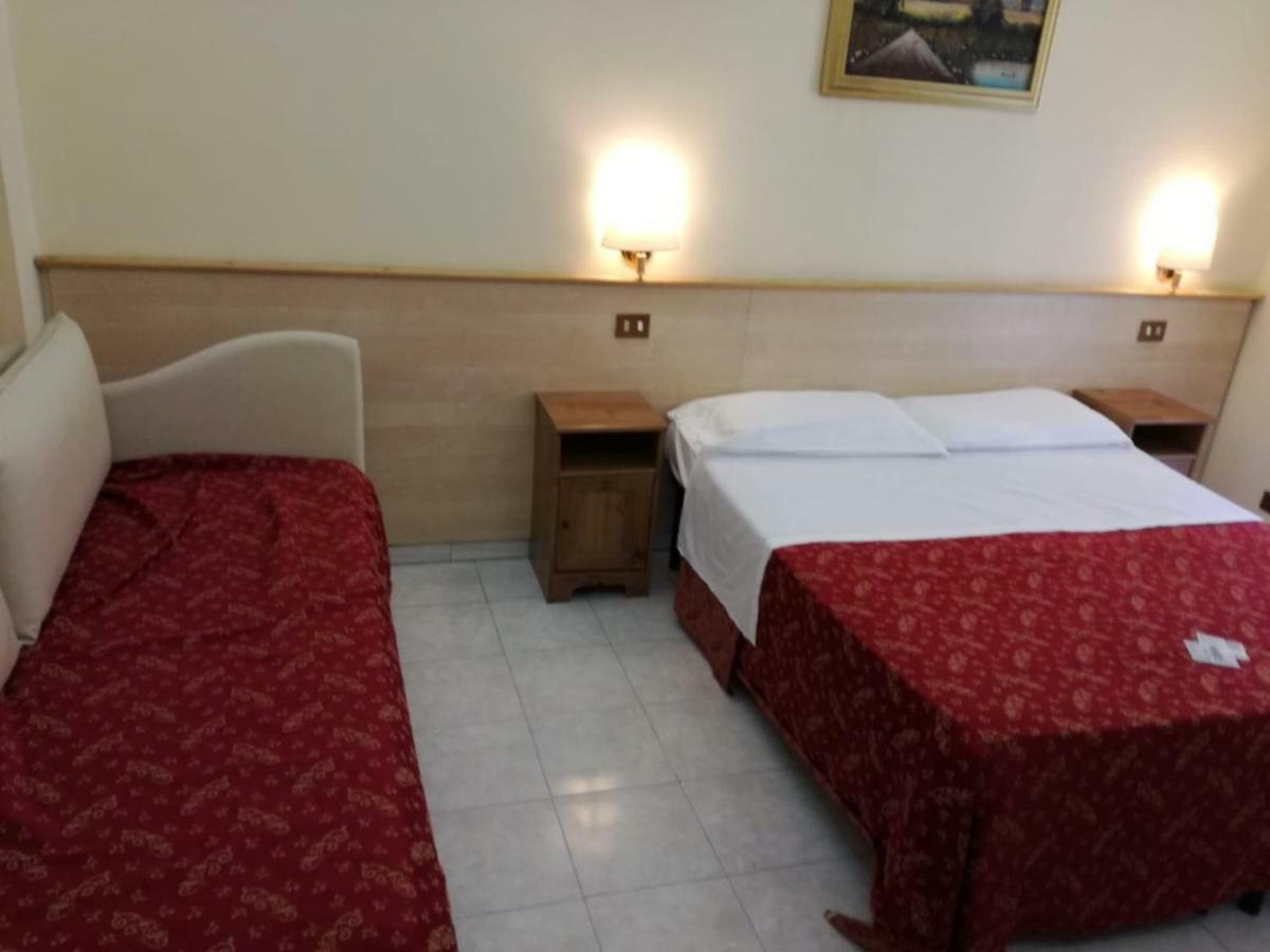 Blue Whale Bed & Breakfast Rome Bagian luar foto